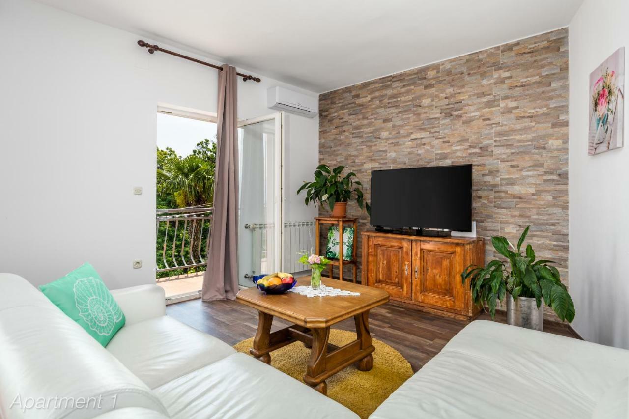 אופטיה Apartments Rumac מראה חיצוני תמונה